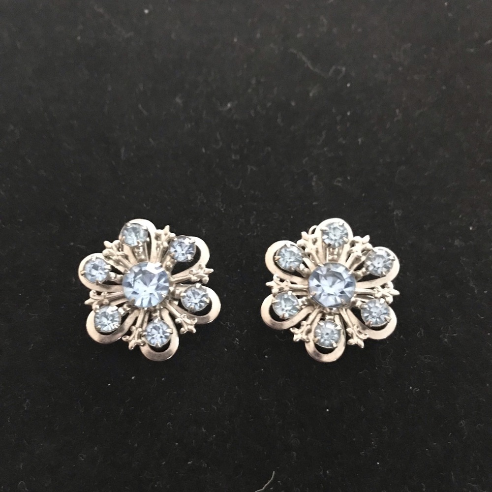 Vintage silver tone /blue stones